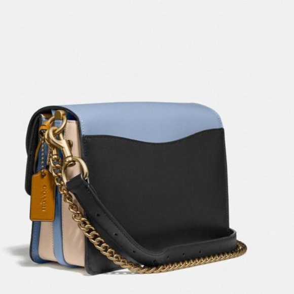 Authentic Coach - Picture 2 of 5